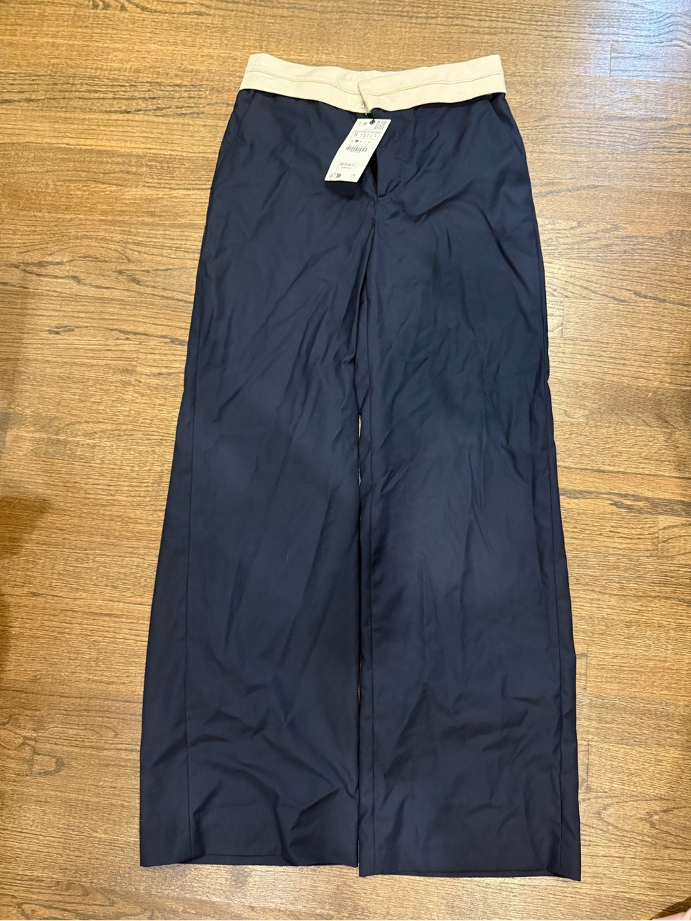 Zara Navy Wide-Leg Pants with Cream Waistband